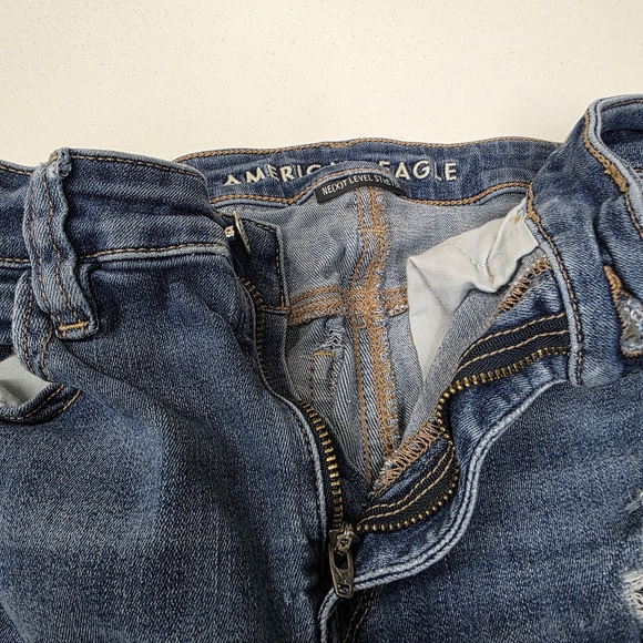 American Eagle High Rise Super Stretch Jeggings Distressed  Skinny Fit Ripped 2 - Picture 4 of 12